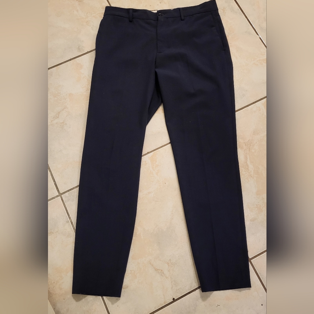 LIGHTLY USED ZARA DRESS PANTS